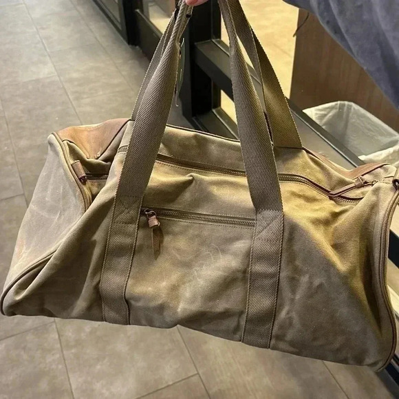 NWT HEARTH & HAND CANVAS TRAVEL DUFFEL BAG KHAKI - Picture 7 of 7